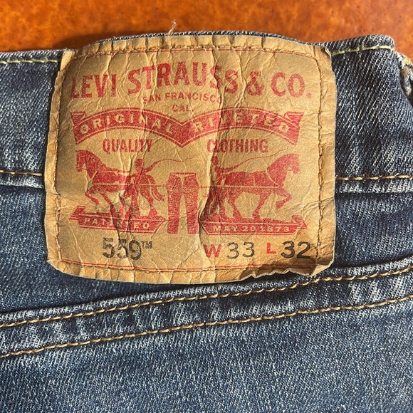 Mens Levi Strauss 559 size 33x32 - Picture 3 of 7